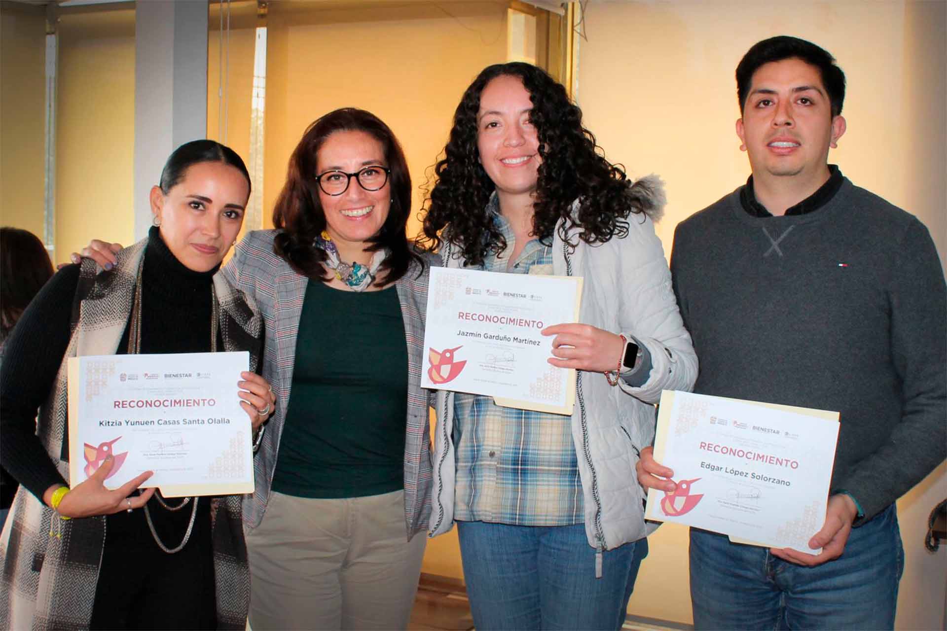 Personas servidoras públicas del CIEPS son reconocidas por el desempeño de sus funciones