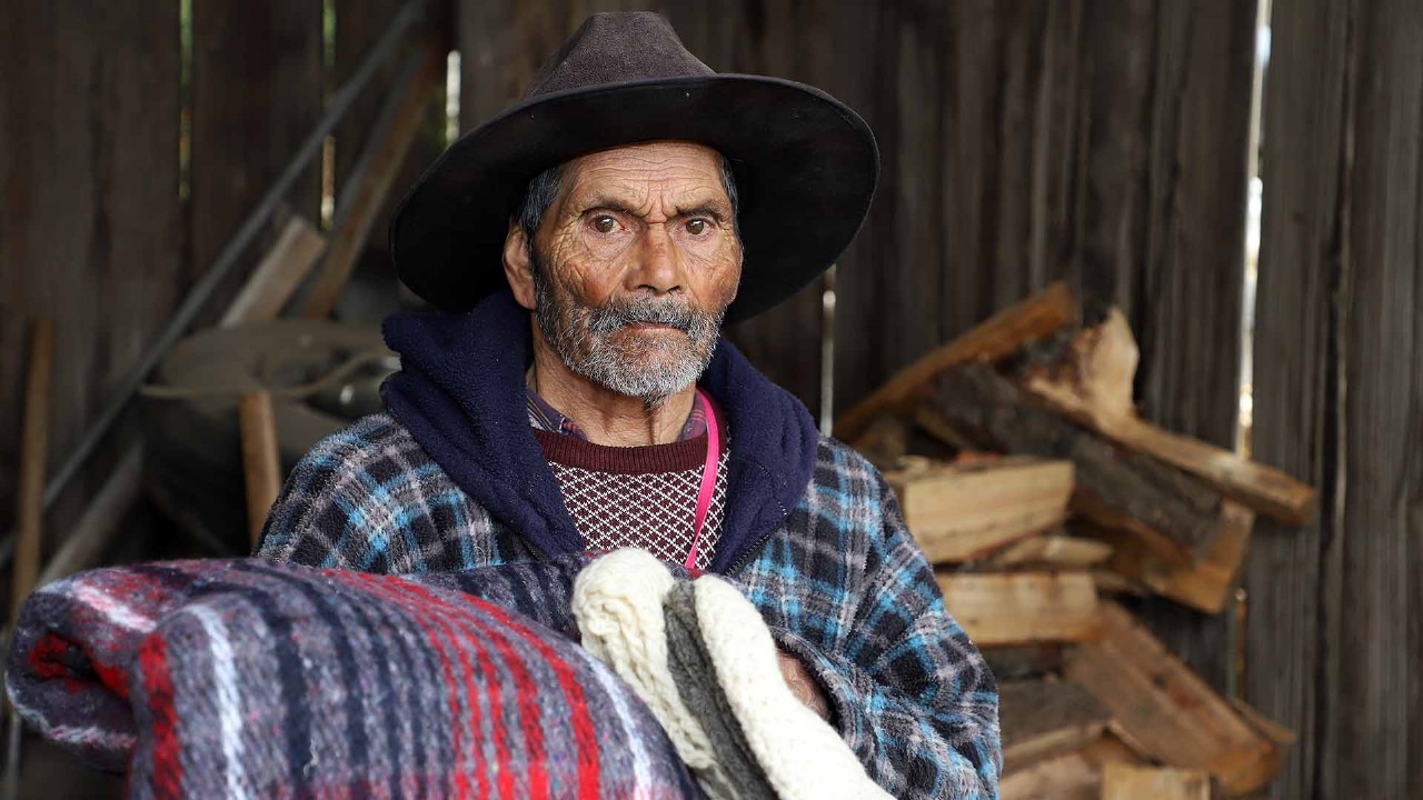 TOLUCA, Estado de México.- Para garantizar una vejez digna y plena comenzó el registro de la Pensión para el Bienestar de Personas Adultas Mayores, que impulsa el bienestar de los grupos prioritarios mediante la entrega de un apoyo bimestral de forma directa y sin intermediarios.