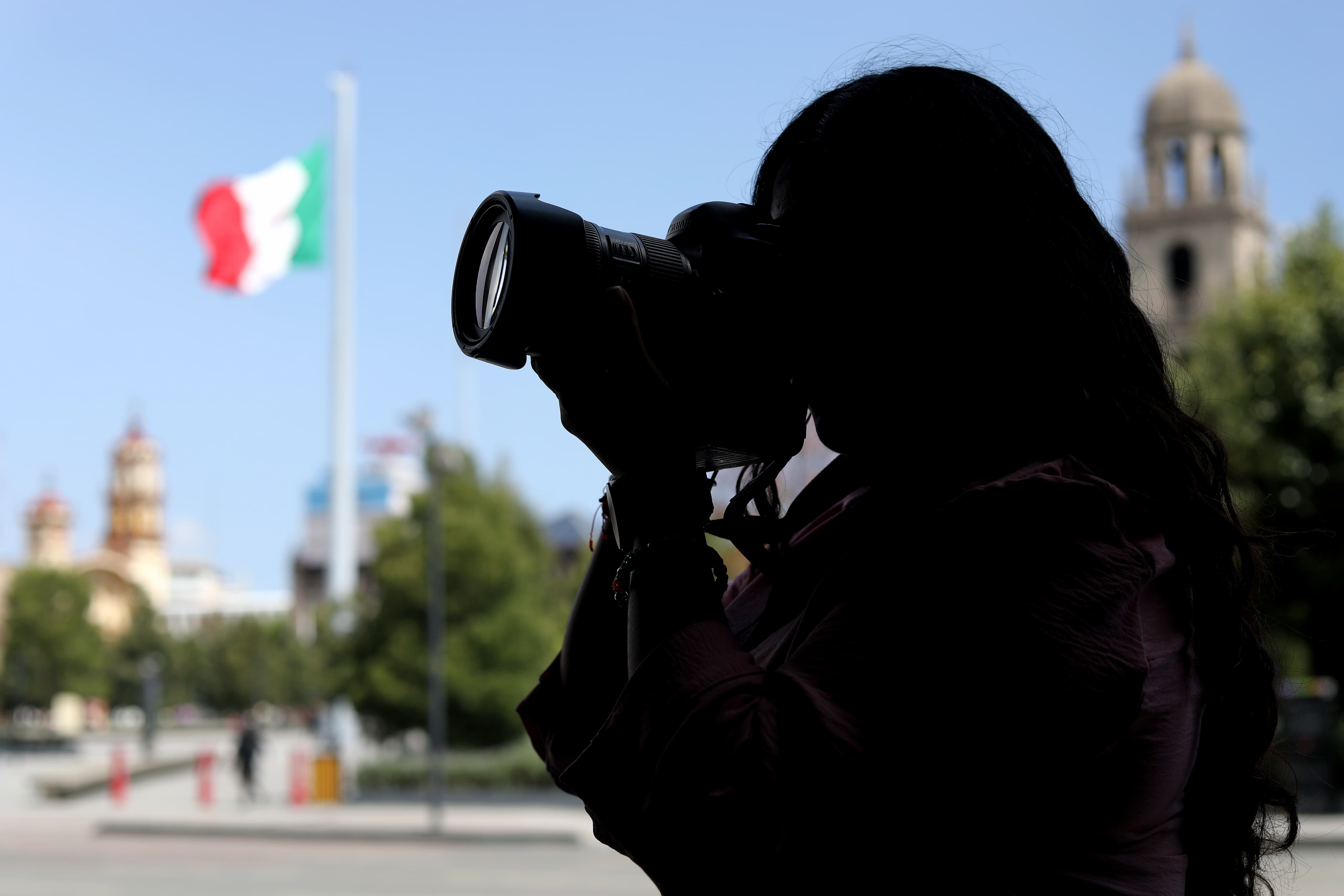 Prepara tu cámara e inscríbete al Concurso Estatal Juvenil de Foto 2025 “Mi Conexión con el Edoméx”