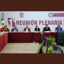 Juan Carlos González Romero, secretario de Bienestar y otros integrantes del gabinete, asistieron a la 1era Reunión Plenaria de los diputados locales de Morena. 