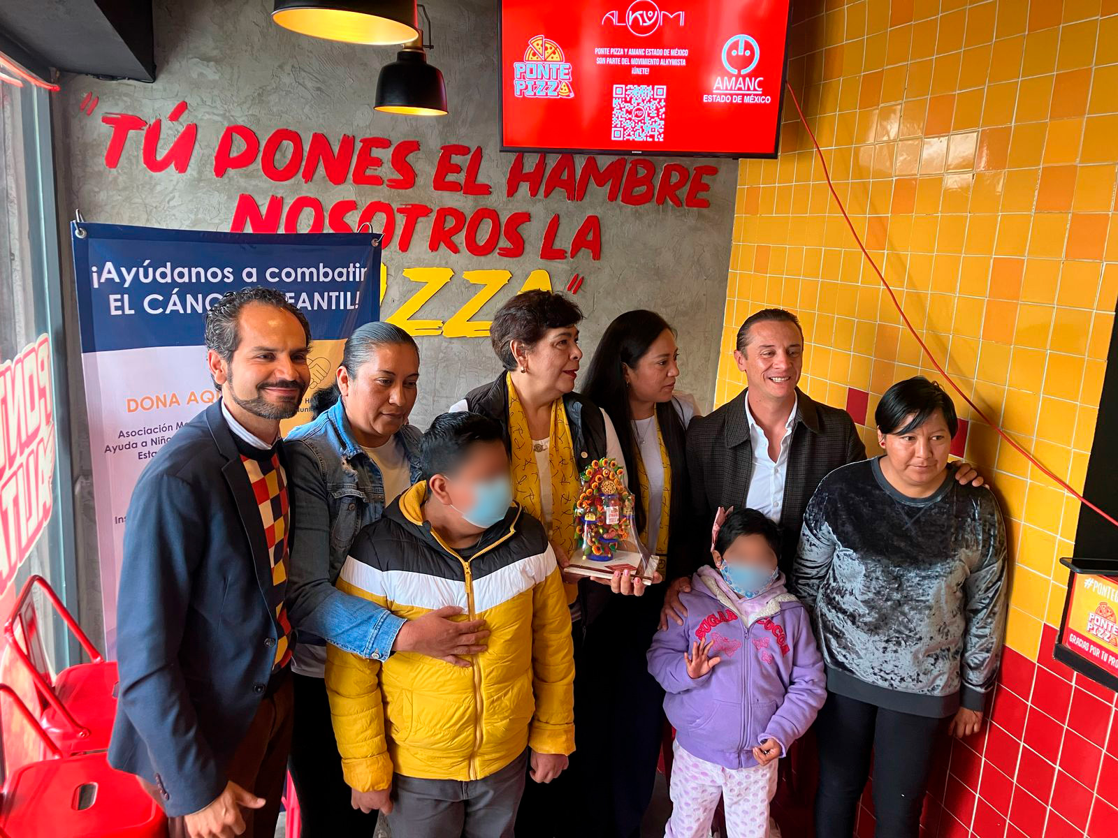 Impulsa Gobierno del Estado de México venta con causa en apoyo a niñas y niños con cáncer