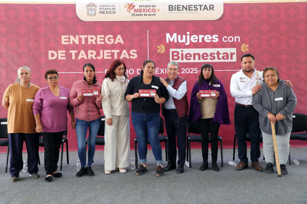 Mujeres con Bienestar de Gobierno del EdoMéx otorga orientación médica gratuita; entrega tarjetas en la Zona Oriente