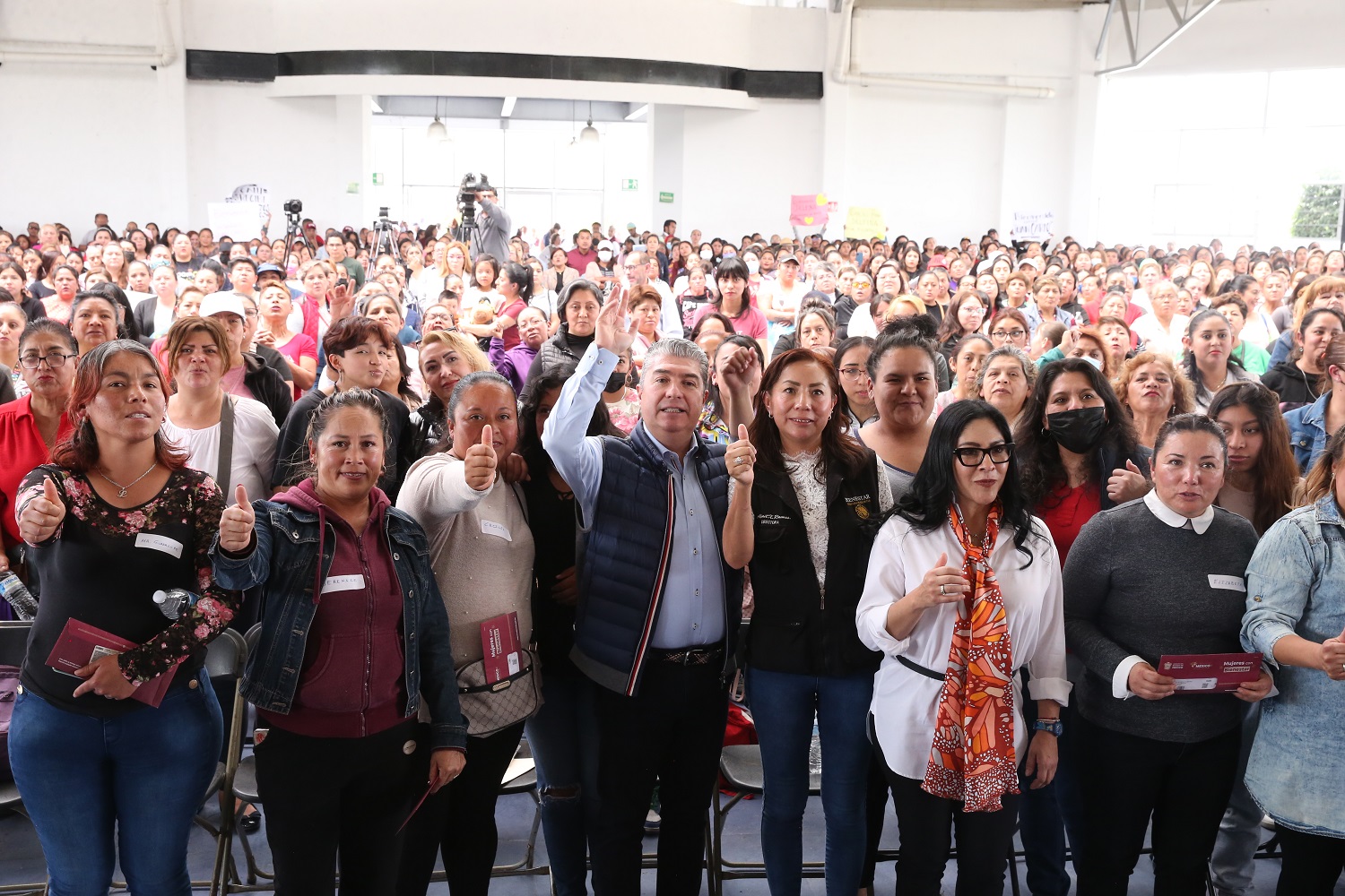 A cinco meses del Gobierno de Delfina Gómez Álvarez, 650 mil mexiquenses están inscritas en el programa Mujeres con Bienestar
