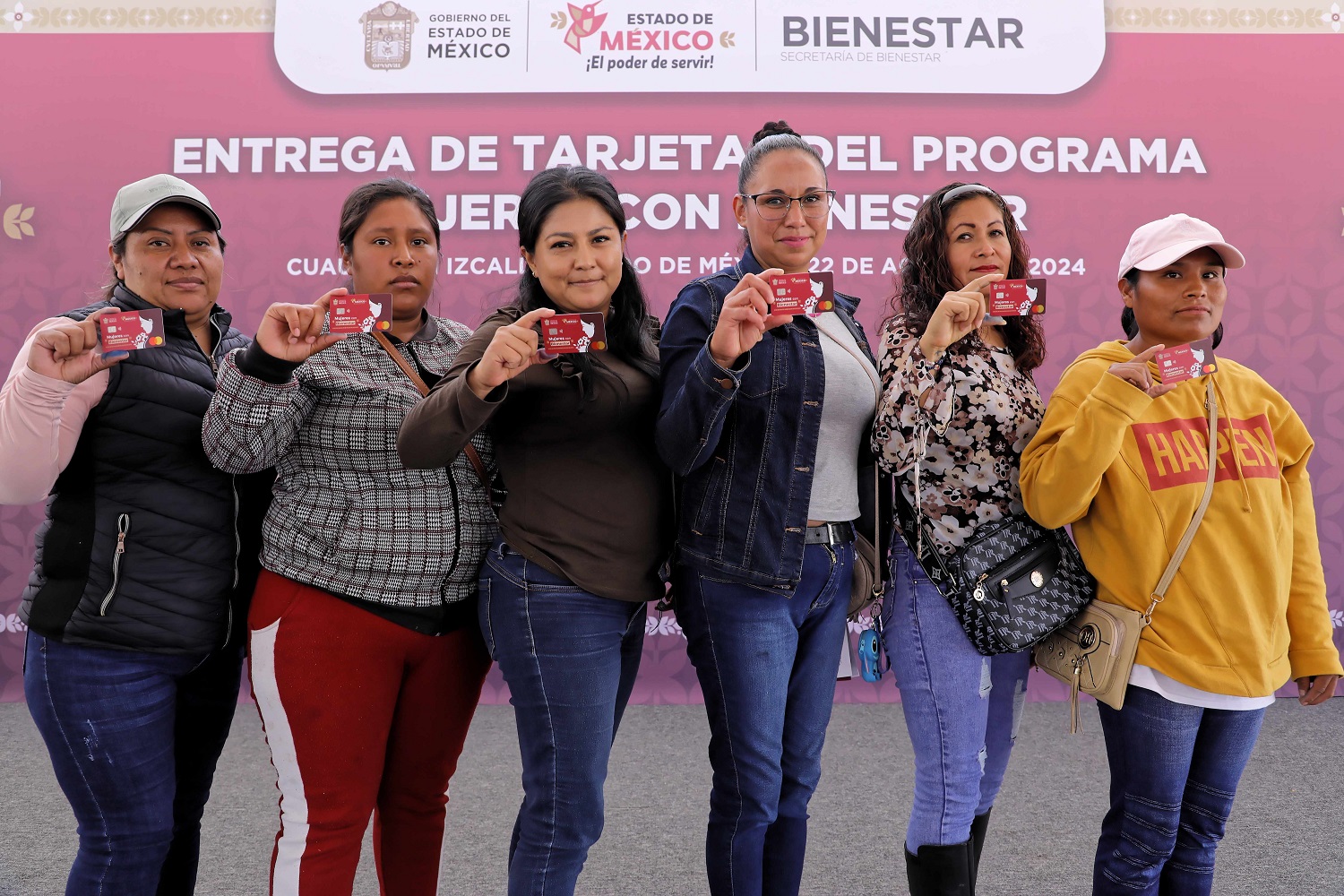 Reciben mexiquenses apoyo económico de Mujeres con Bienestar; llegarán a 650 mil beneficiarias en 2024