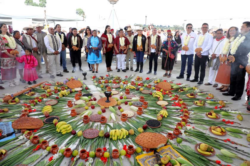 Fortalece GEM a más de 10 mil personas de pueblos originarios con programas de bienestar 
