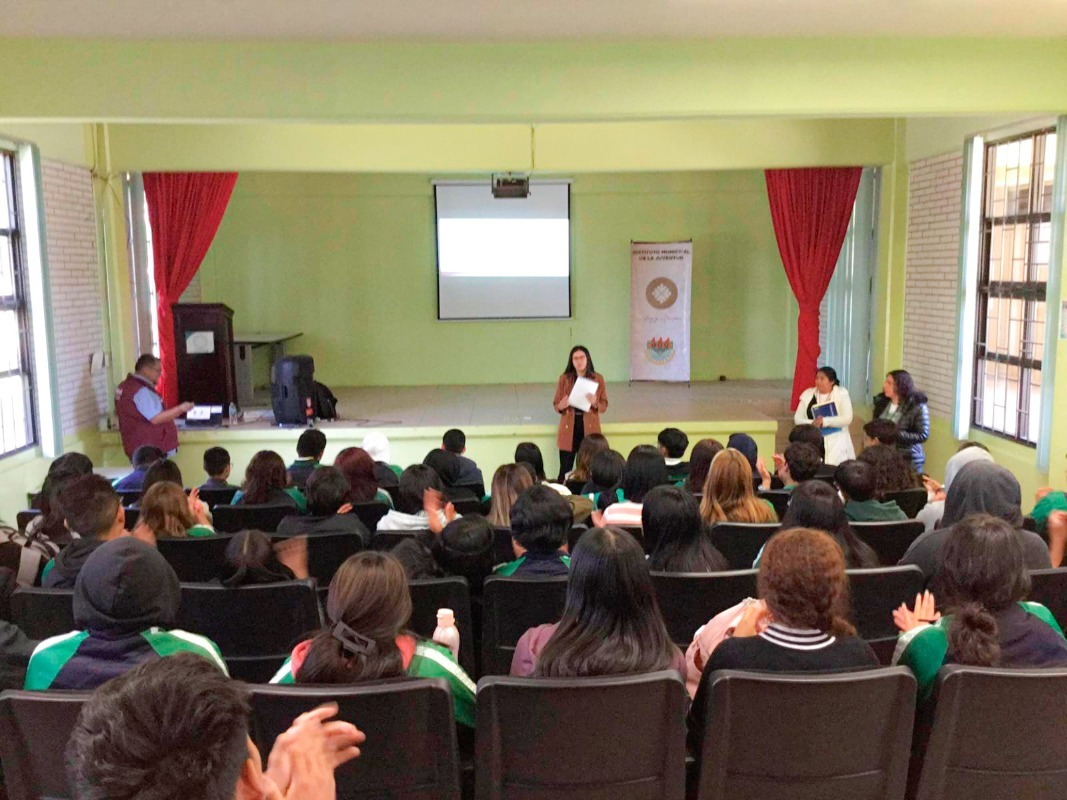 Promueve GEM el desarrollo personal y académico de estudiantes con talleres de empoderamiento, proyecto de vida y prevención del embarazo