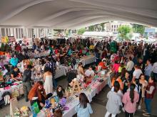 Bazar Manos Amigas DIFEM, seguimos transformando vidas.