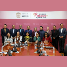 Juan Carlos González Romero, secretario de Bienestar y compañeros de Gabinete en la instalación de la Mesa de Trabajo de la Zona Arqueológica de Teotihuacán.